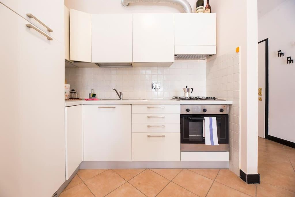 Prione'S Apartment Генуя Екстер'єр фото